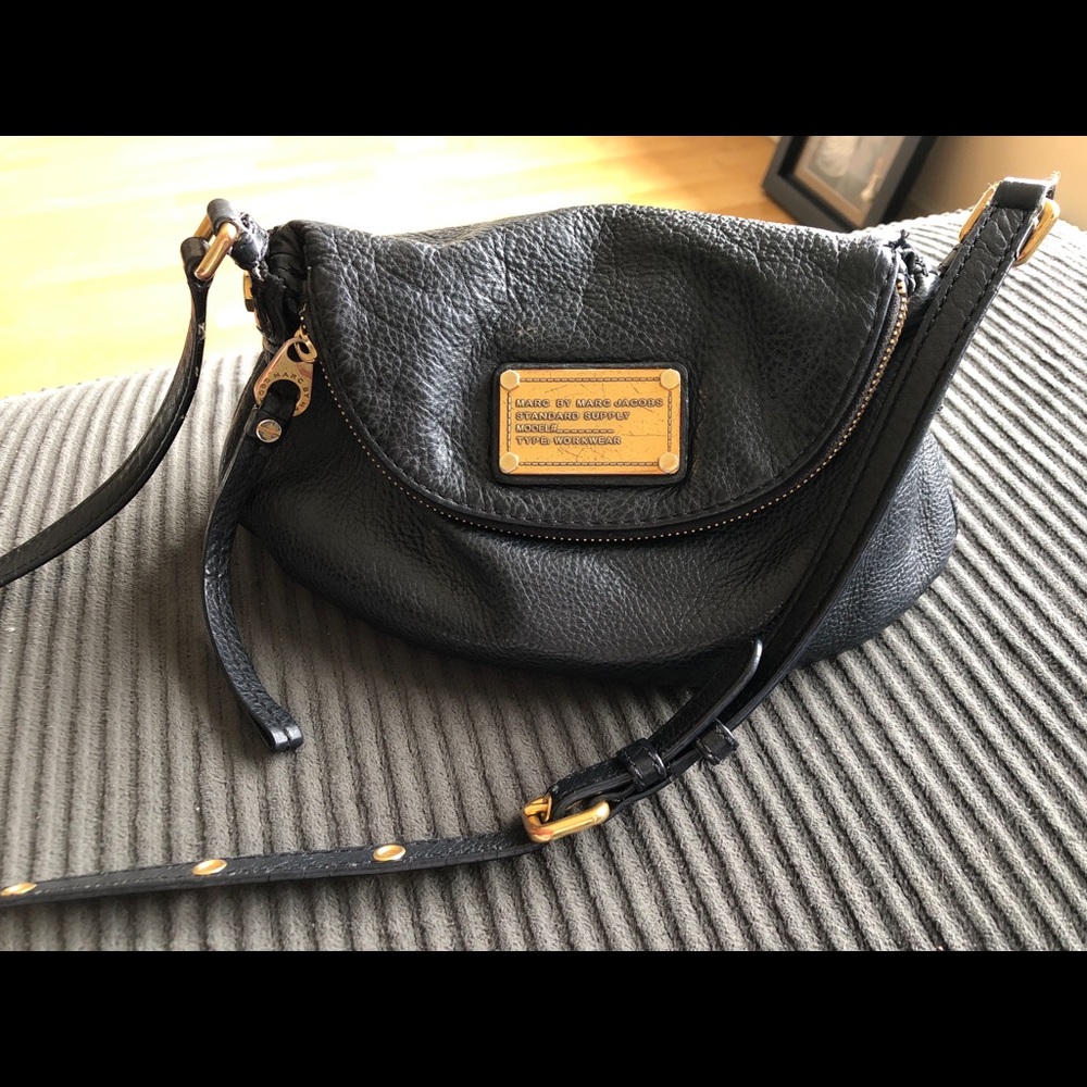 marc jacobs natasha q mini